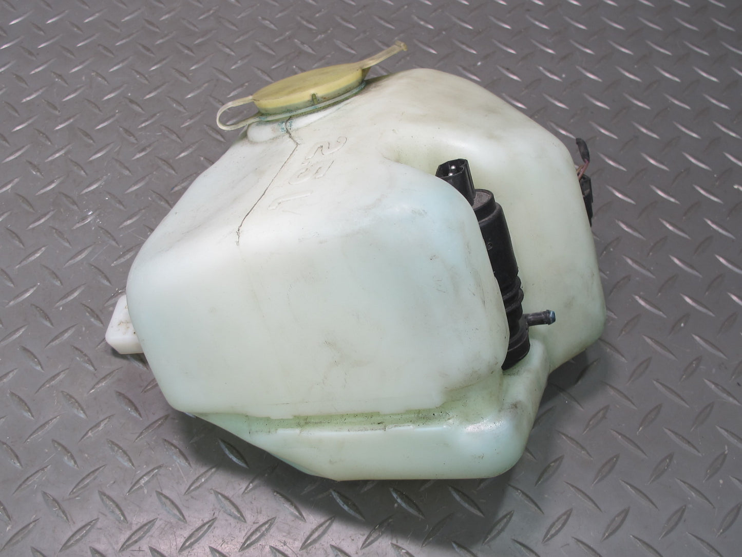 94-99 BMW E36 328iC Windshield Washer Fluid Reservoir Tank w Pump OEM