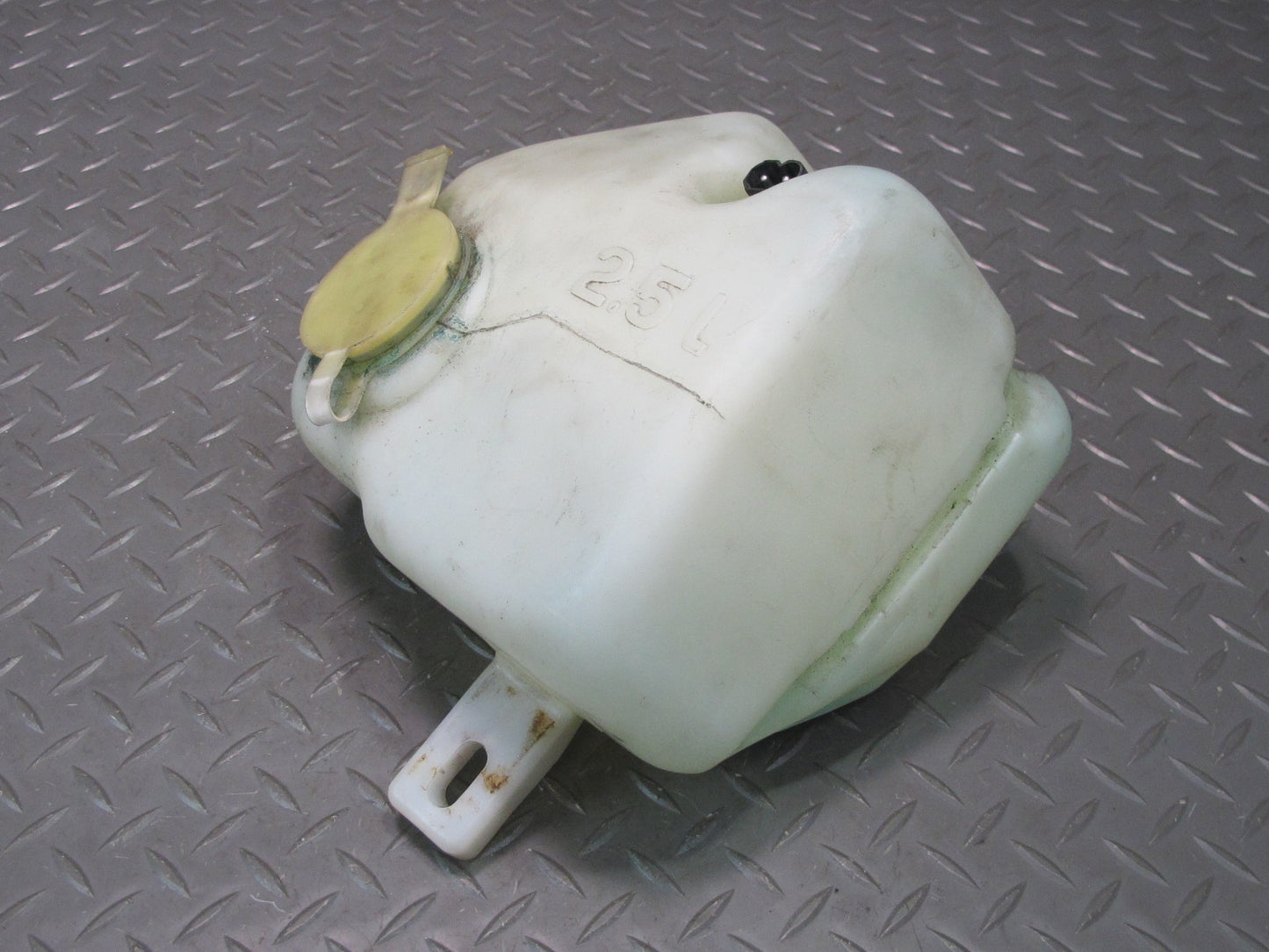 94-99 BMW E36 328iC Windshield Washer Fluid Reservoir Tank w Pump OEM