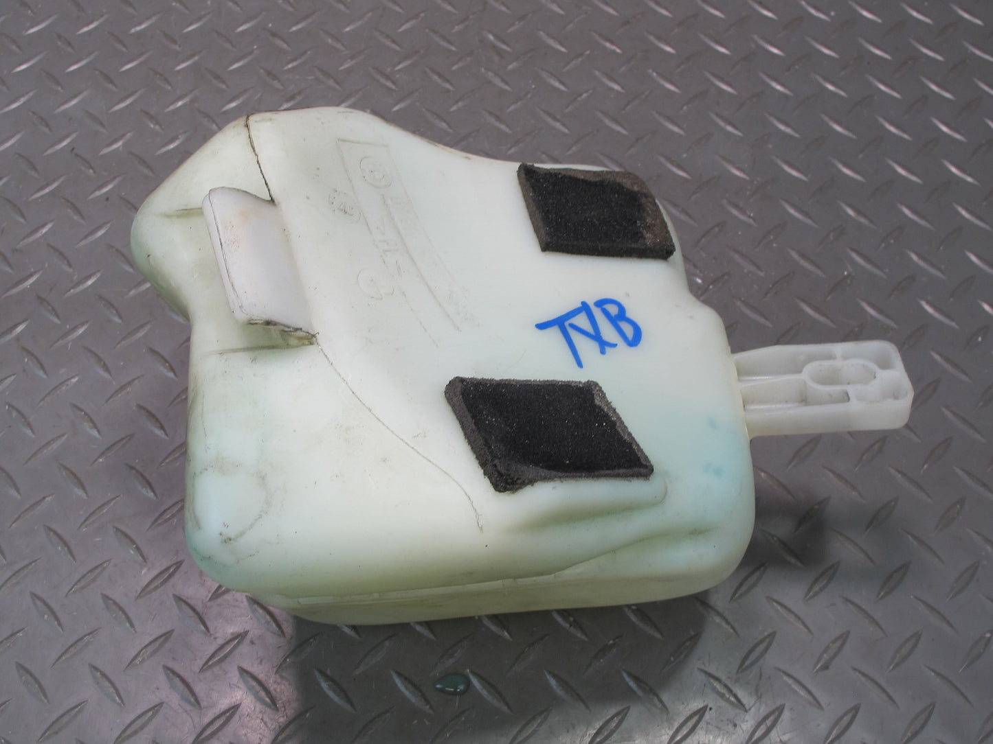 94-99 BMW E36 328iC Windshield Washer Fluid Reservoir Tank w Pump OEM
