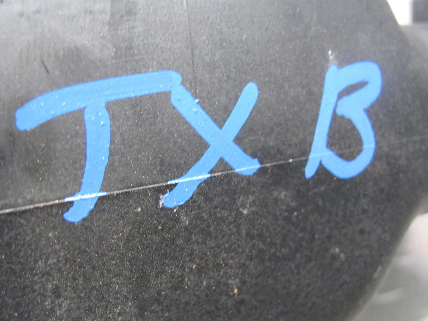 94-99 BMW E36 328iC Fuel  Evap Vapor Charcoal Canister 1183508 OEM