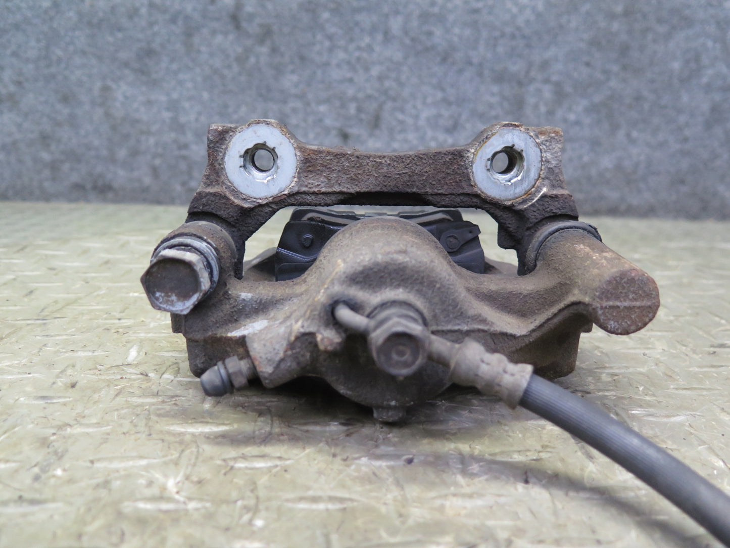 10-13 Lexus GSE20L IS250 RWD Convert Rear Left & Right Brake Caliper Set 87K OEM