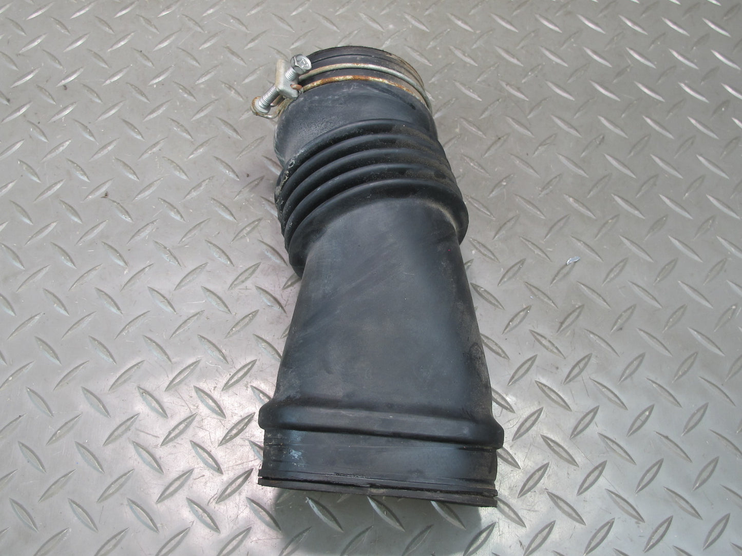 87-89 Toyota MR2 AW15 4AGELC NA Air Intake Duct Hose 17881-16120 OEM