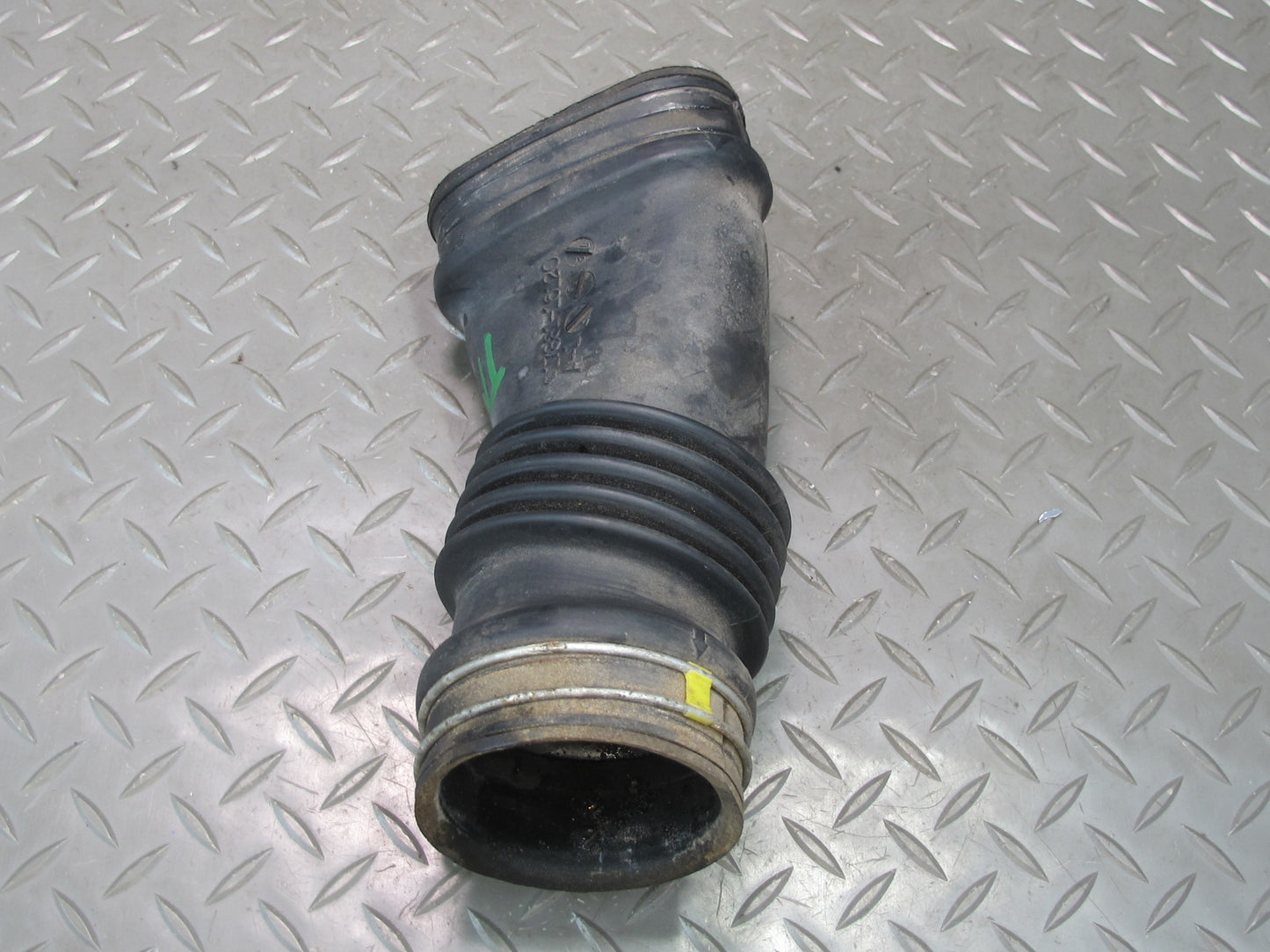 87-89 Toyota MR2 AW15 4AGELC NA Air Intake Duct Hose 17881-16120 OEM