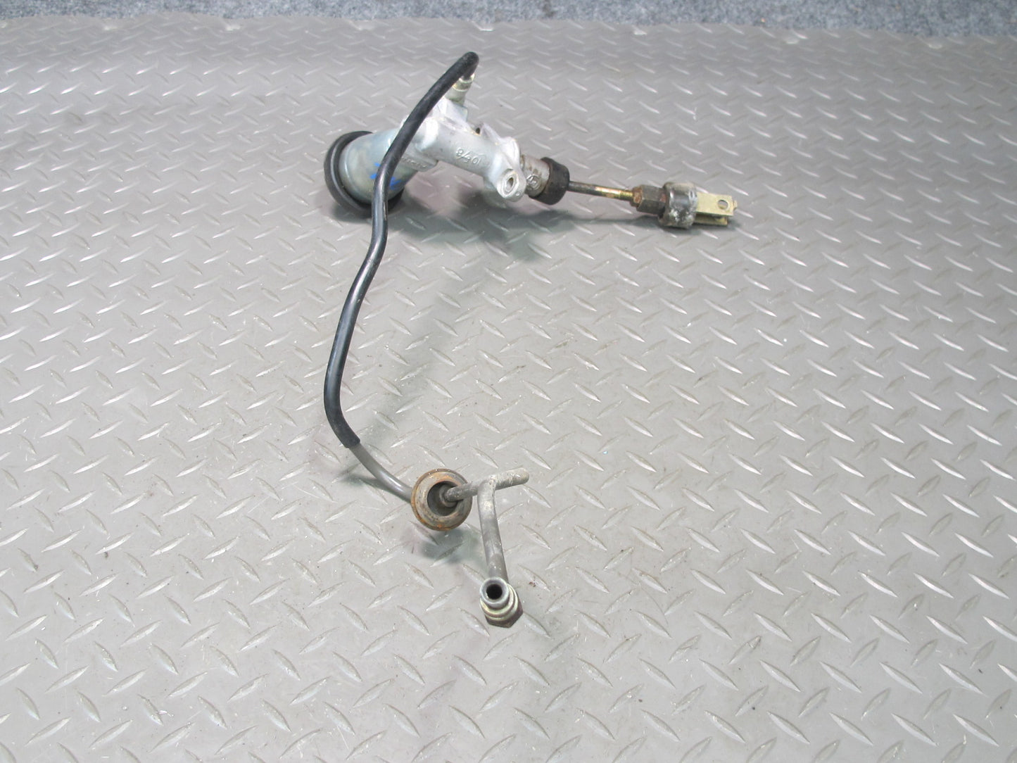 85-89 Toyota MR2 AW15 M/T Clutch Master Cylinder w Hose OEM