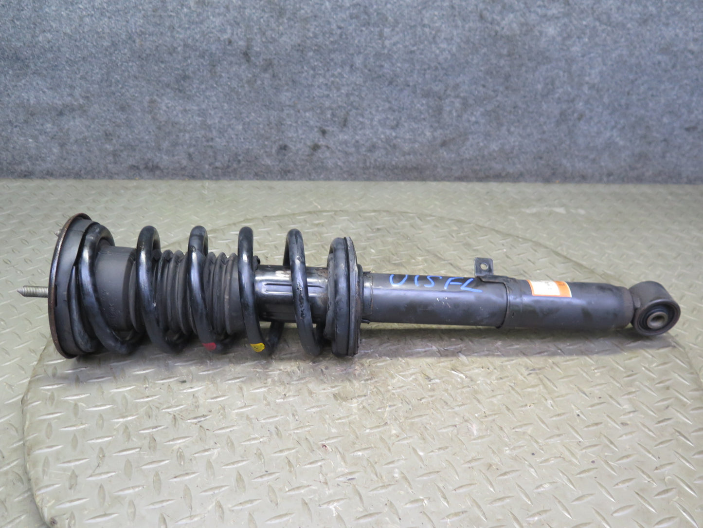 10-13 Lexus GSE20L IS250 Convert Set of 2 Front Left & Right Shock Strut 87K OEM