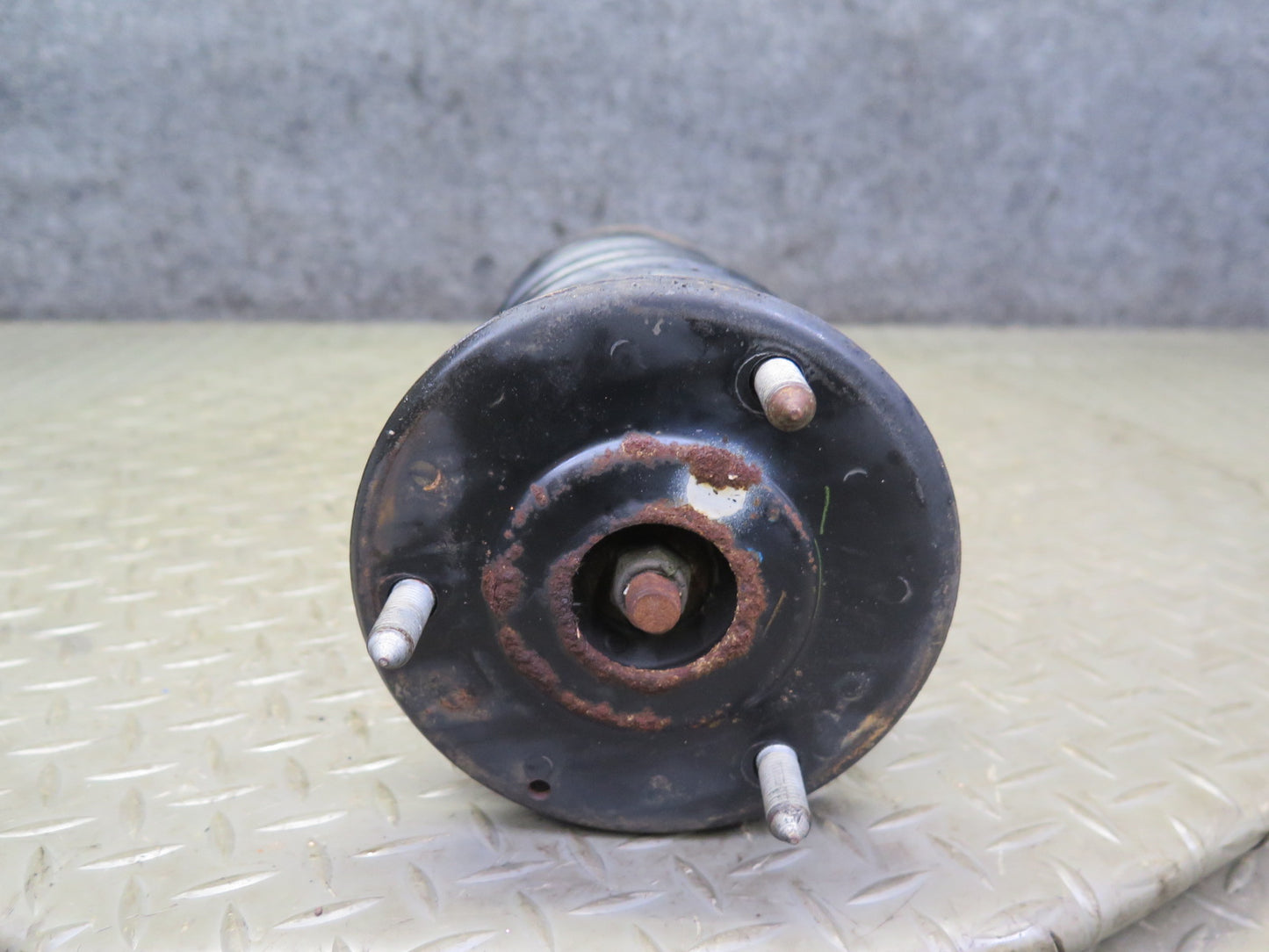 10-13 Lexus GSE20L IS250 Convert Set of 2 Front Left & Right Shock Strut 87K OEM