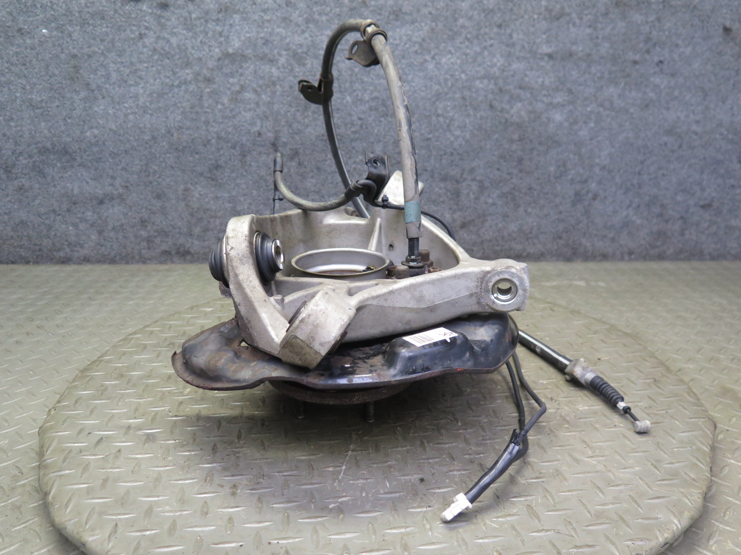 06-13 Lexus IS250 RWD Rear Left Spindle Knuckle Wheel Hub Bearing 87K Miles OEM