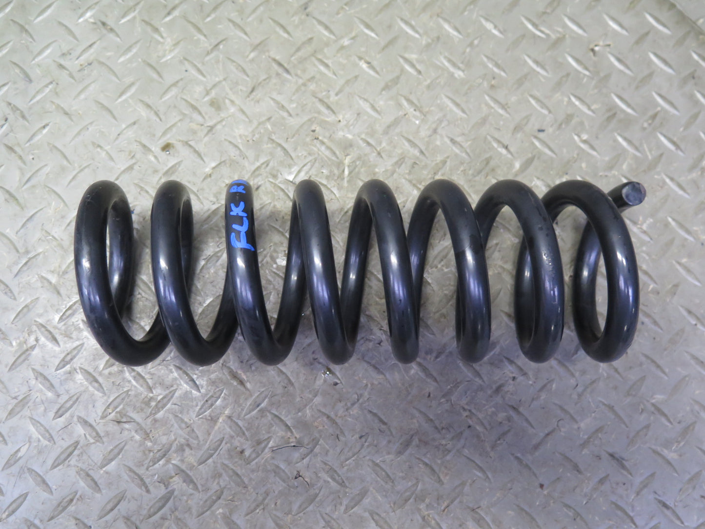 05-11 Mercedes R171 SLK55 AMG Set of 2 Rear Left & Right Coil Spring OEM