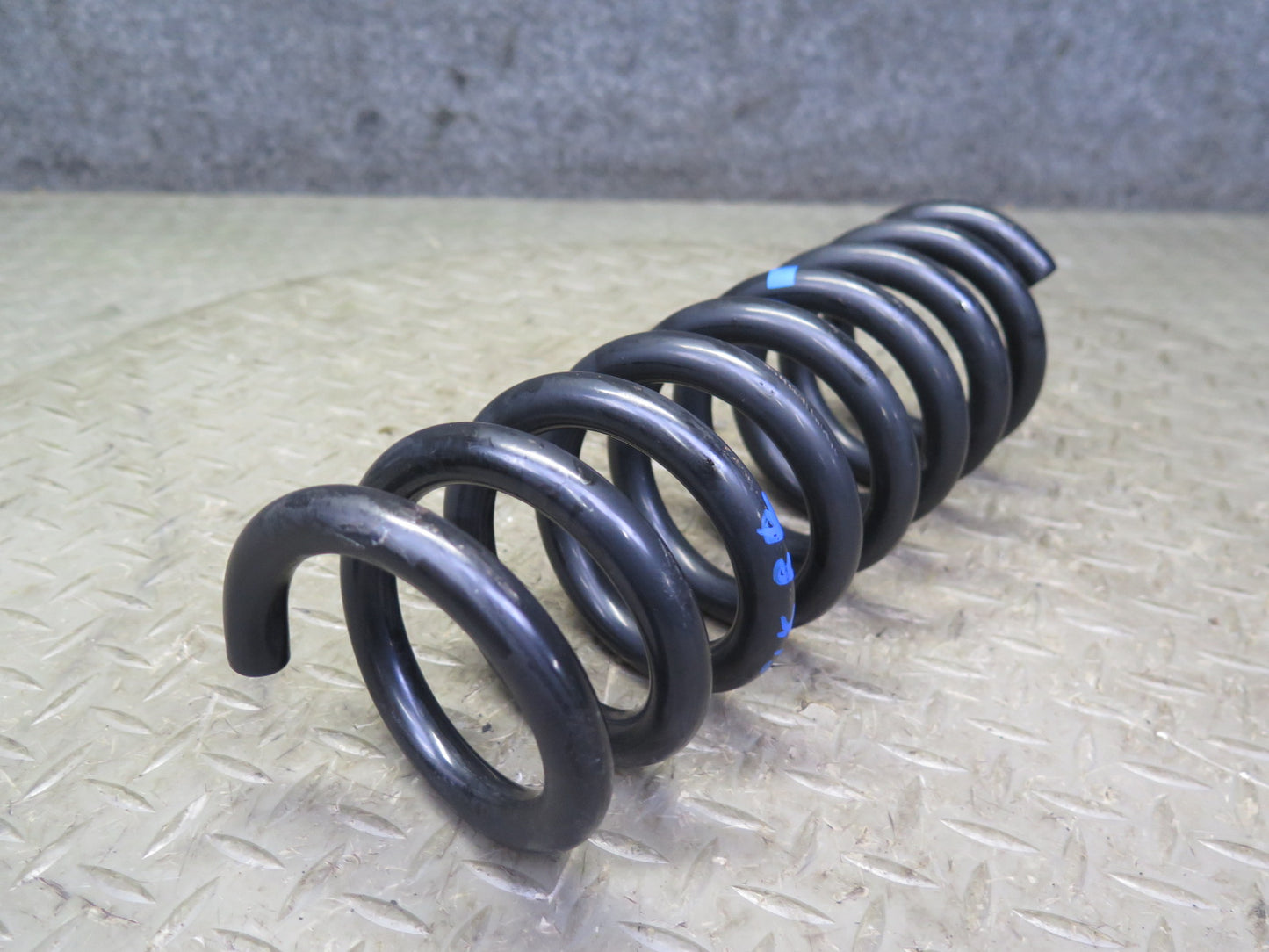 05-11 Mercedes R171 SLK55 AMG Set of 2 Rear Left & Right Coil Spring OEM