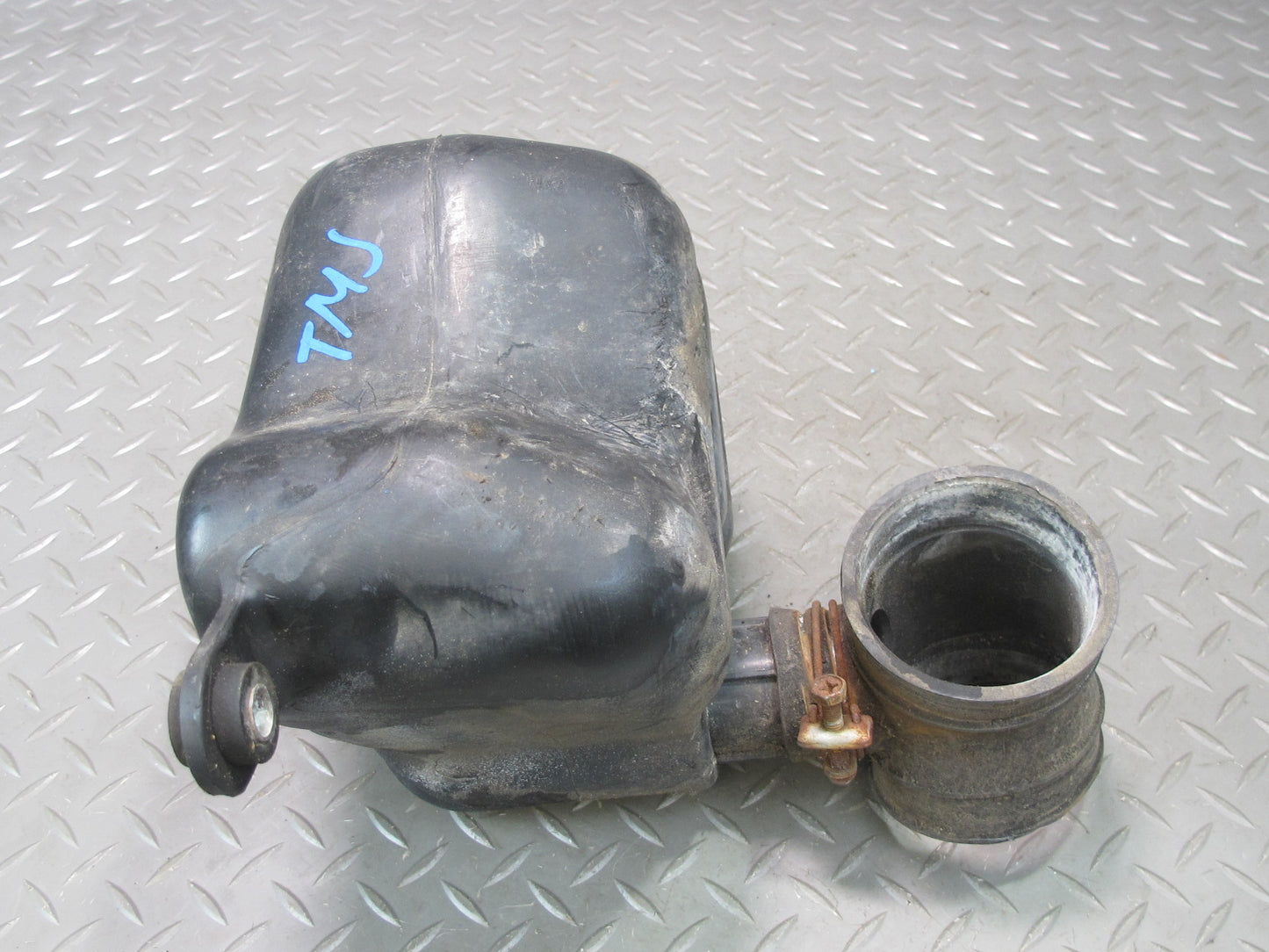 85-89 Toyota MR2 Air Intake Resonator 17893-16010 OEM