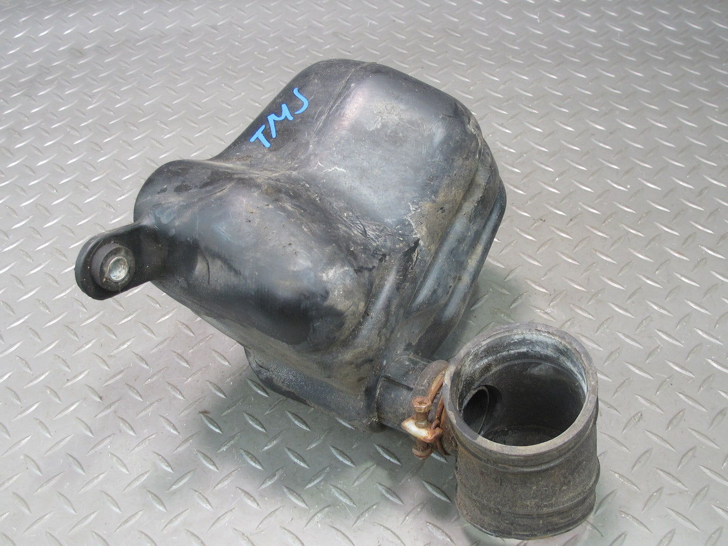 85-89 Toyota MR2 Air Intake Resonator 17893-16010 OEM