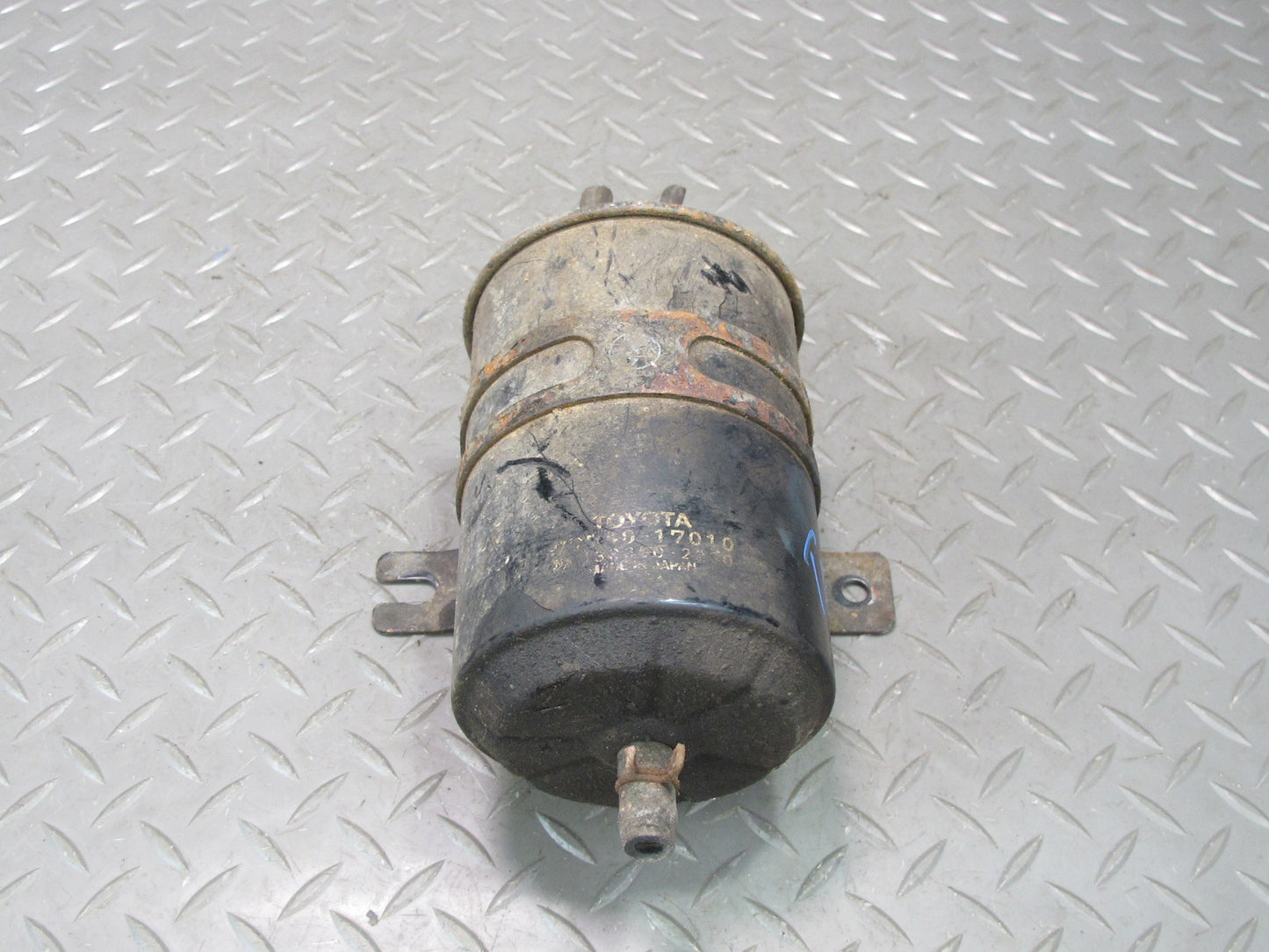 85-89 Toyota MR2 Fuel Evap Vapor Charcoal Canister OEM