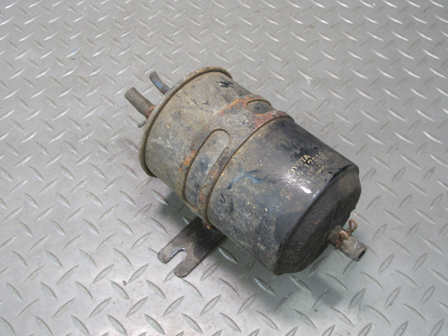 85-89 Toyota MR2 Fuel Evap Vapor Charcoal Canister OEM