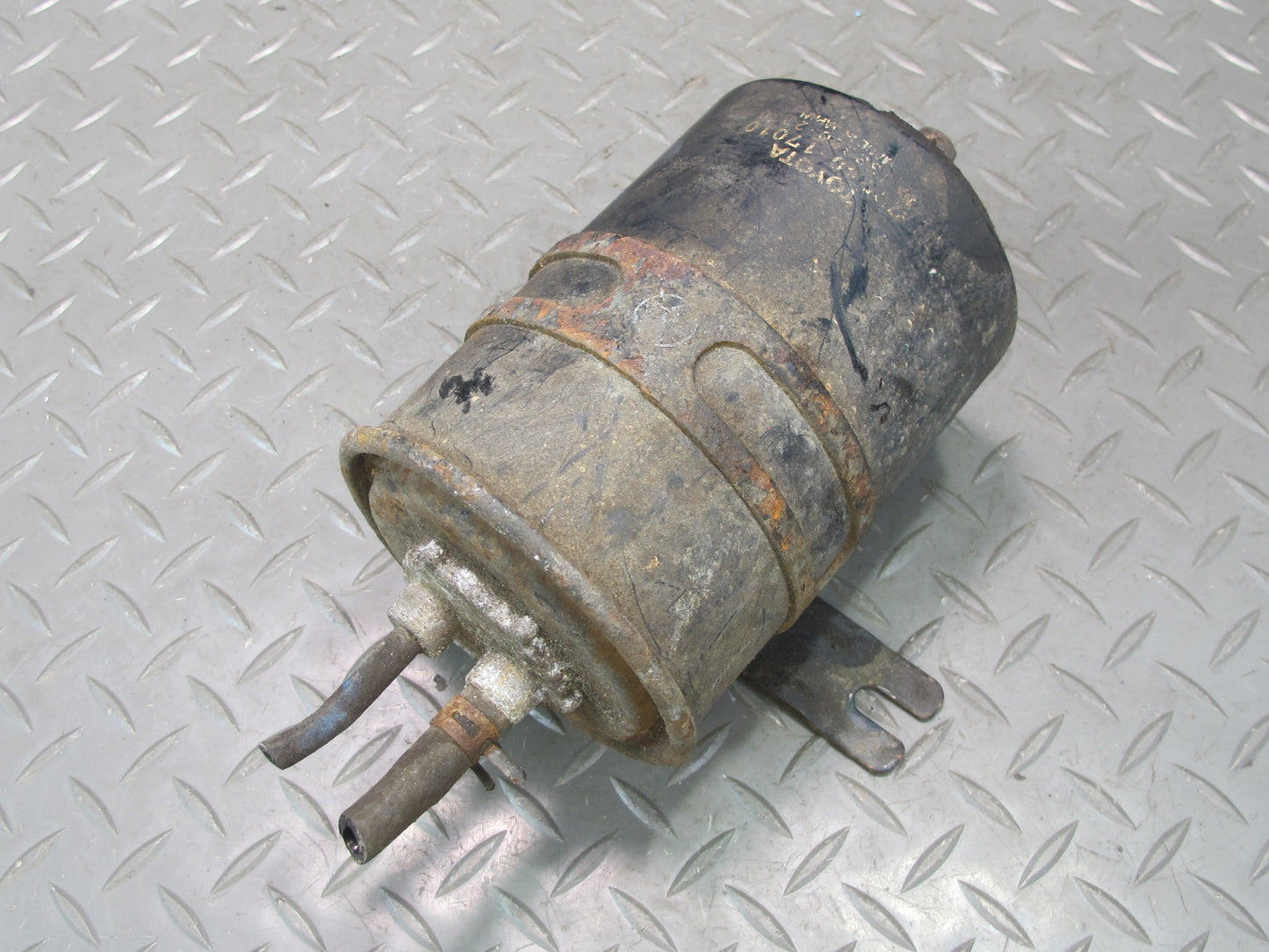 85-89 Toyota MR2 Fuel Evap Vapor Charcoal Canister OEM