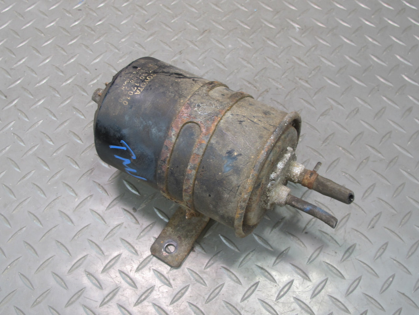 85-89 Toyota MR2 Fuel Evap Vapor Charcoal Canister OEM