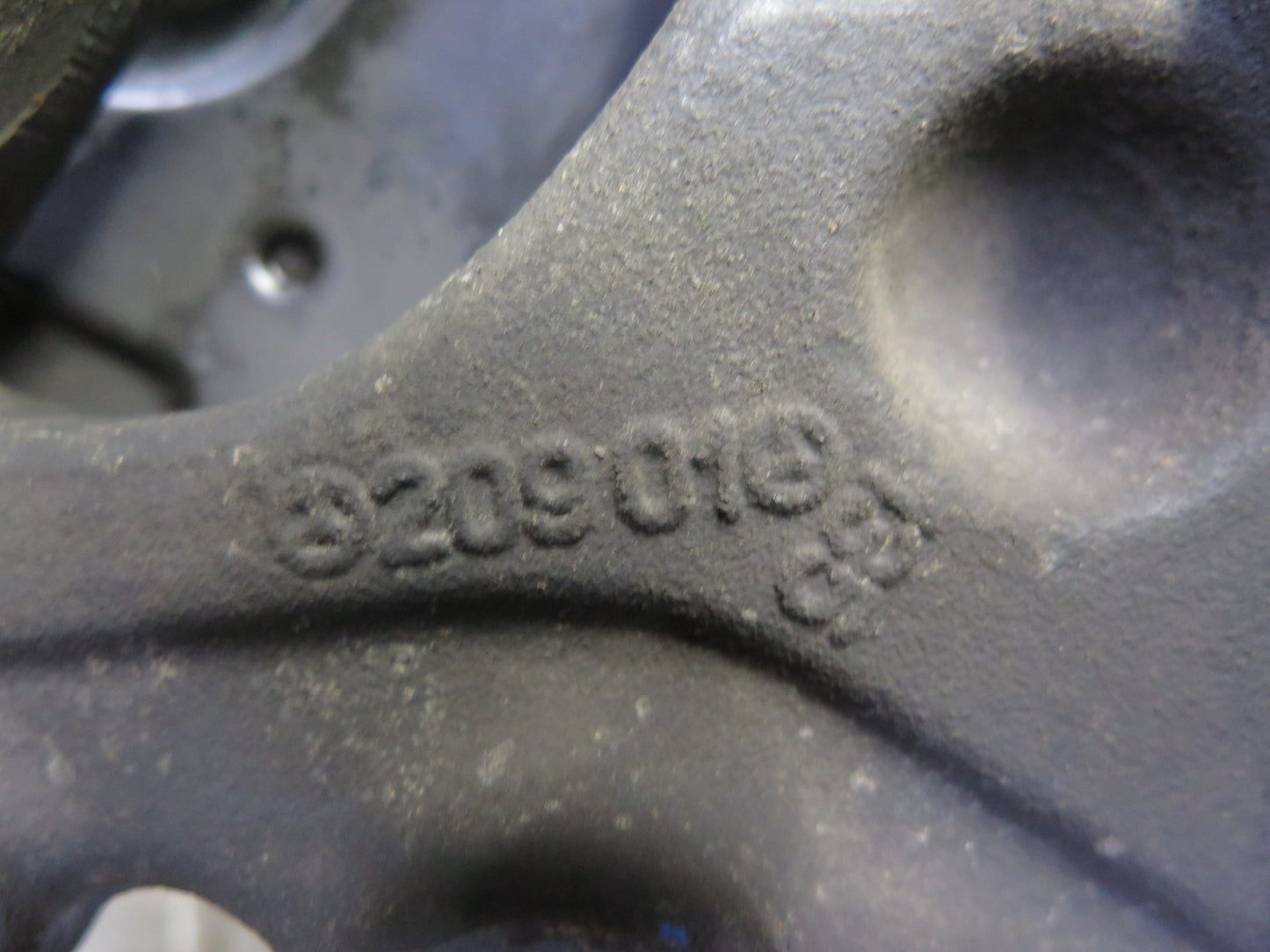 05-11 Mercedes R171 Slk-class Front Right Spindle Knuckle Wheel Hub Bearing OEM