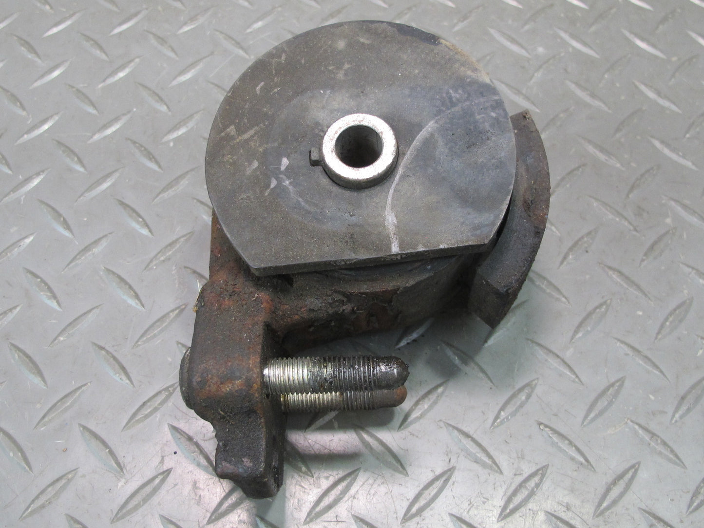 88-89 Toyota AW15 MR2 Manual Transmission Mount Support OEM