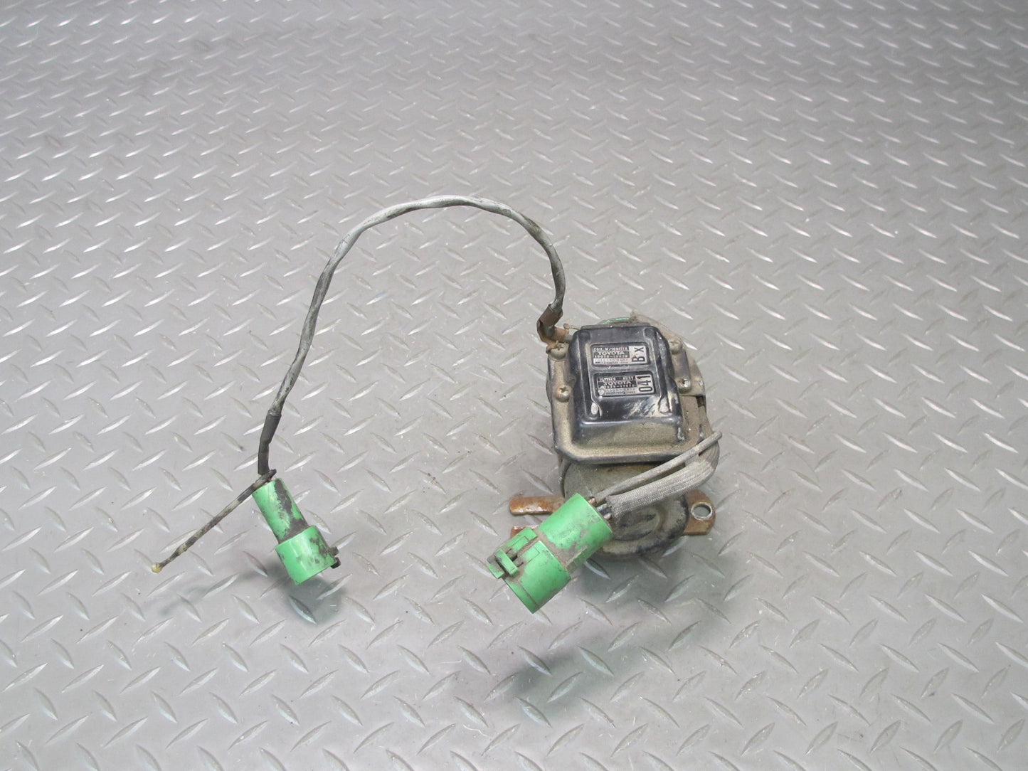 85-89 Toyota AW15 MR2 Igniter w Ignition Coil OEM