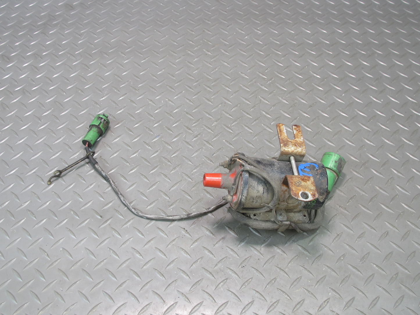 85-89 Toyota AW15 MR2 Igniter w Ignition Coil OEM