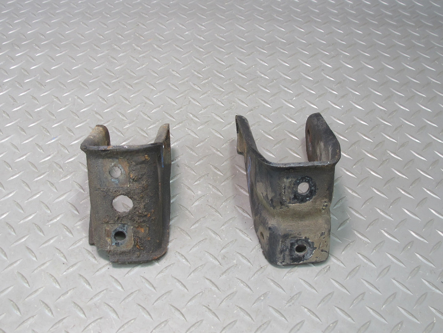 88-89 Toyota MR2 AW15 Set of 2 Manual Transmission Mount Bracket Support OEM