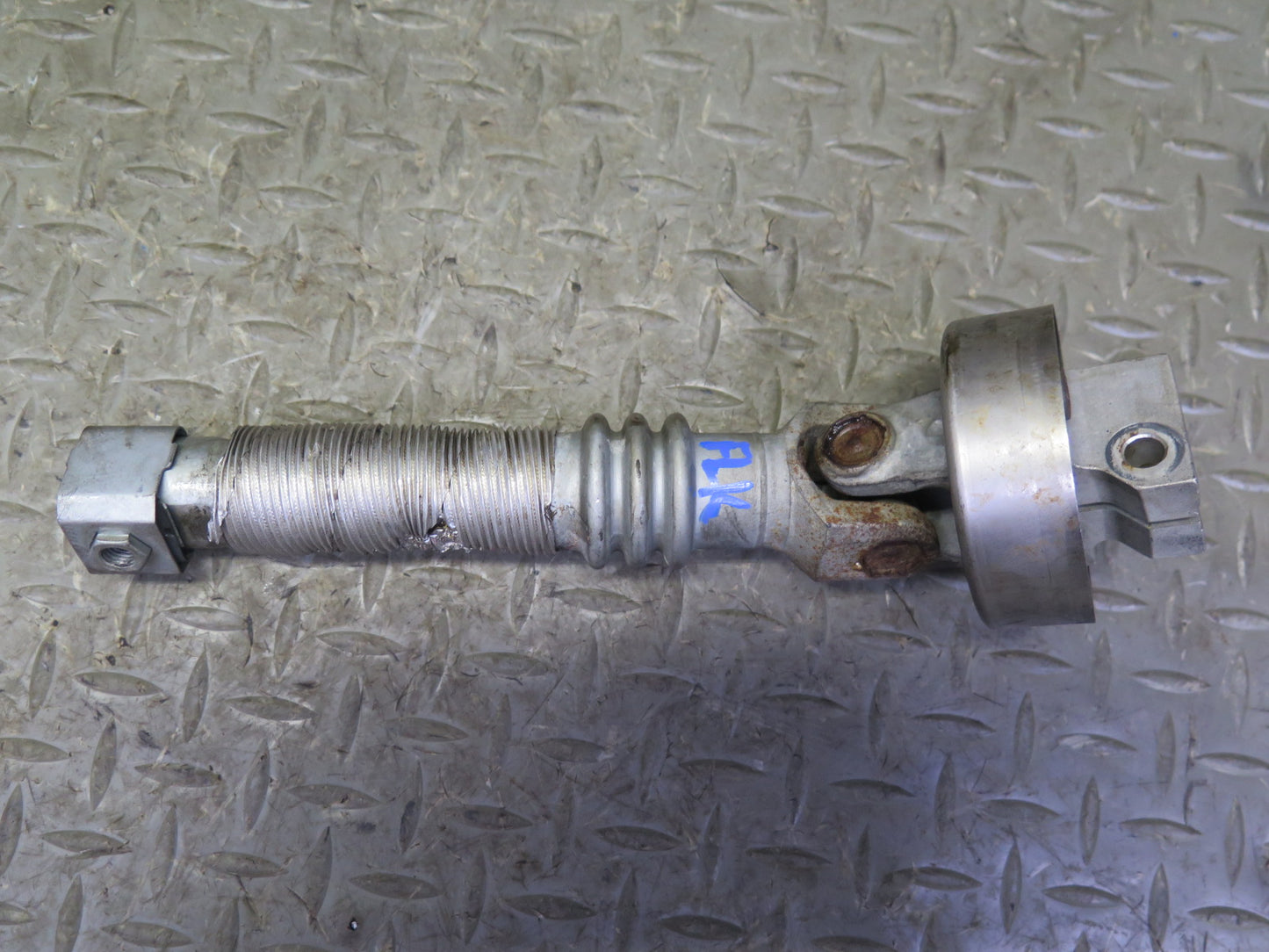 05-11 Mercedes R171 Slk-class Steering Column Lower U Joint Linkage Shaft OEM