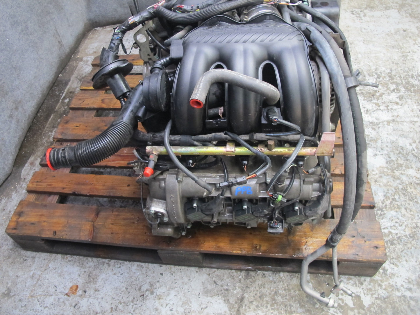 2000-2001 Porsche Boxster 986 2.7L M96.22 M/T Complete Engine Motor 45k Miles