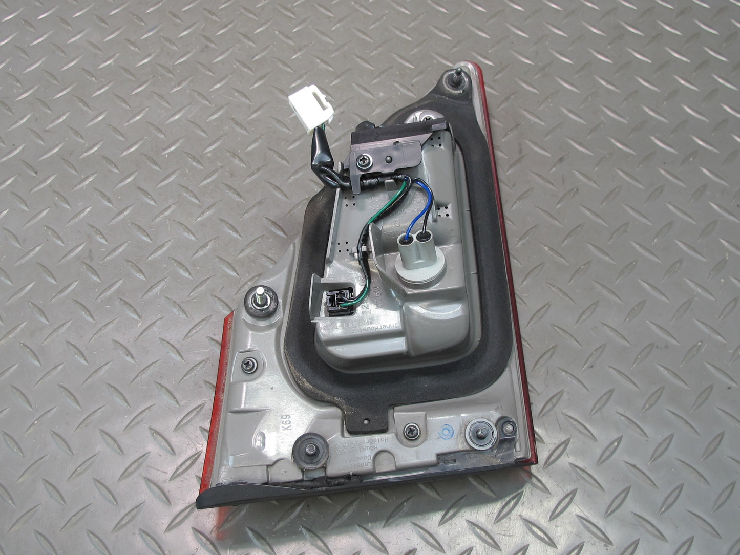 10-13 Lexus IS350 IS250 Convertible Rear Right Side Inner Tail Light Lamp OEM