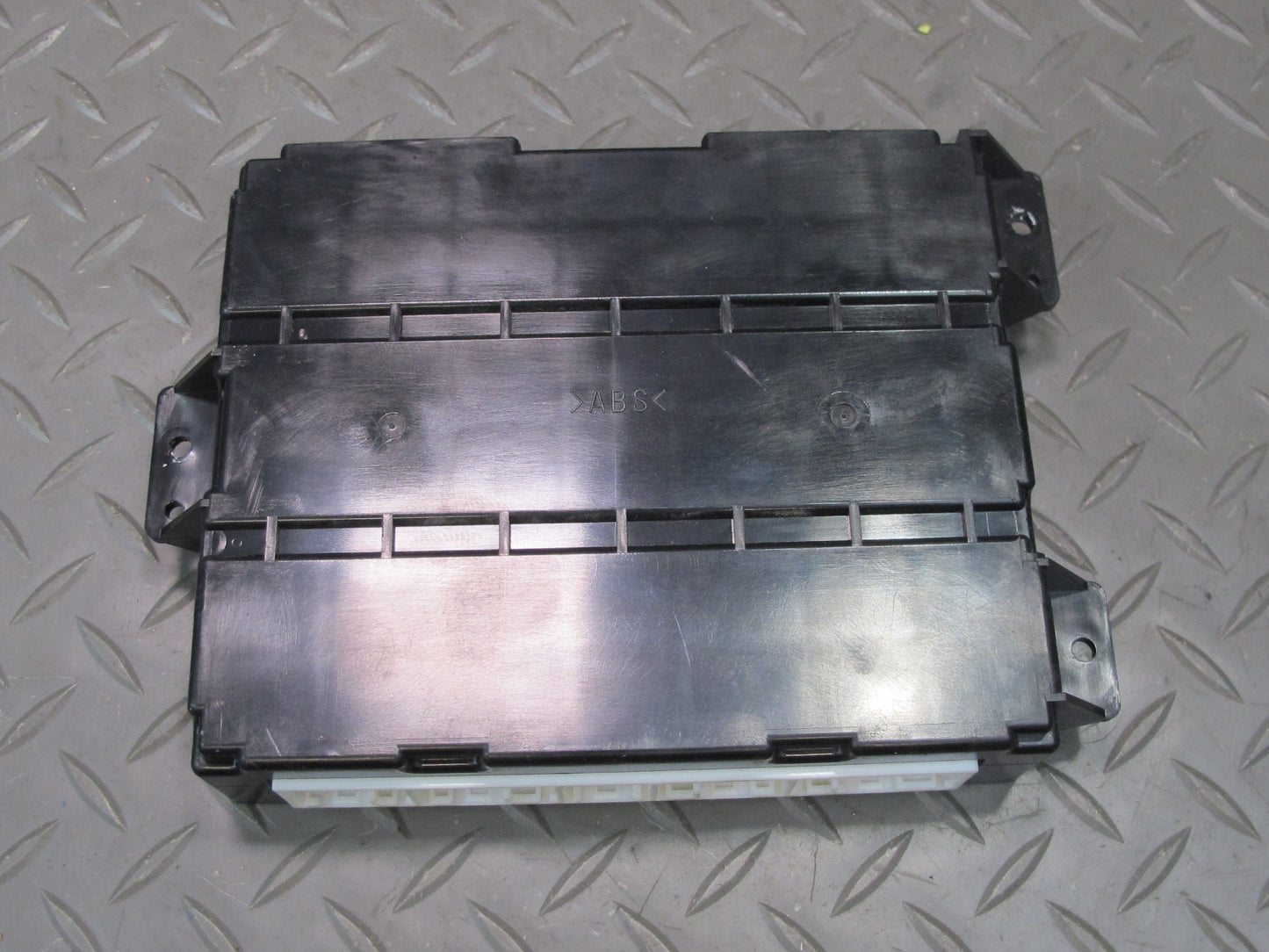 04-06 Lexus UCF30L LS430 A/C Climate Control Amplifier Module 88650-50410 OEM