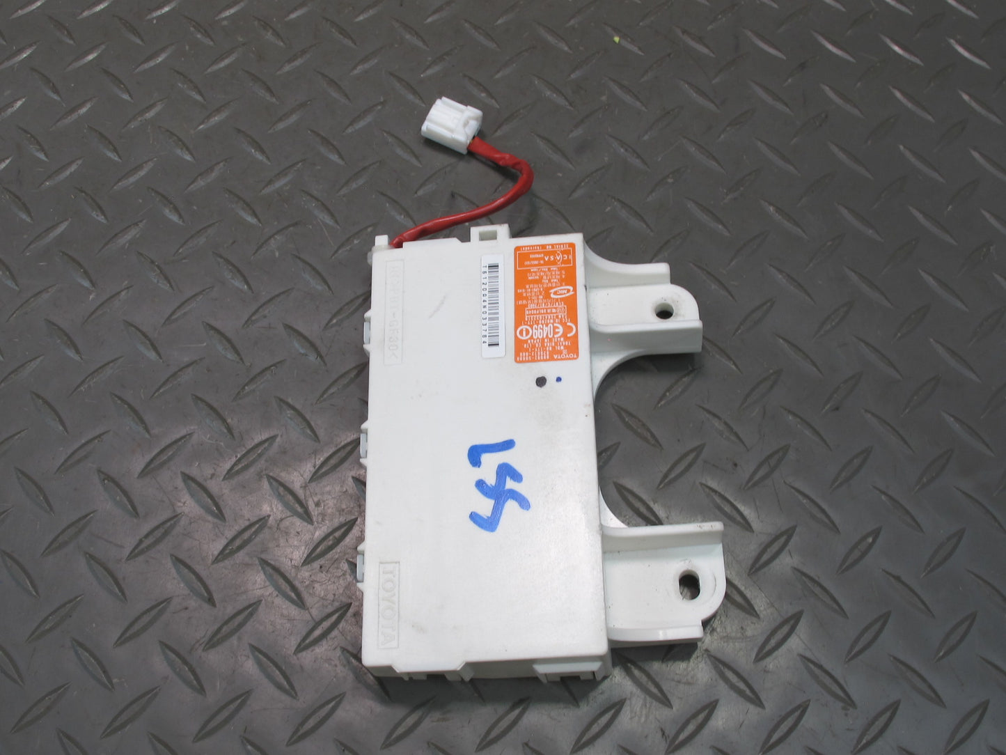 04-06 Lexus UCF30L LS430 Rear Electrical KEY Oscillator 89992-50080 OEM