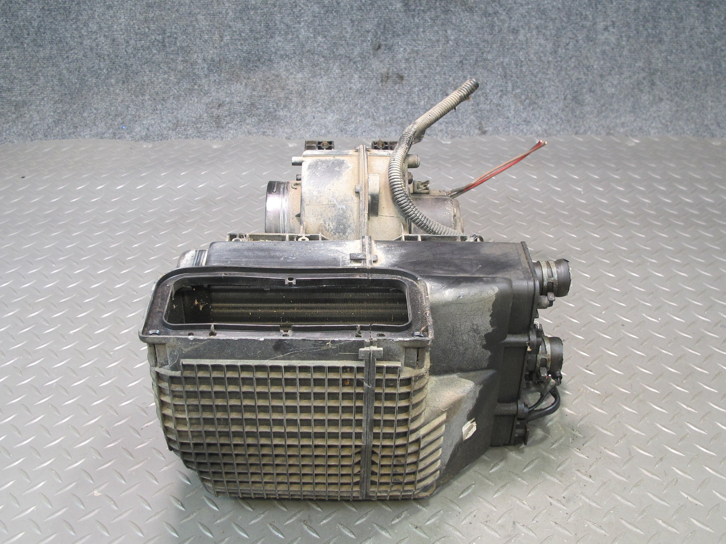 99-03 VW Eurovan T4 Front Hvac Blower Motor Climate Box 701820024B OEM