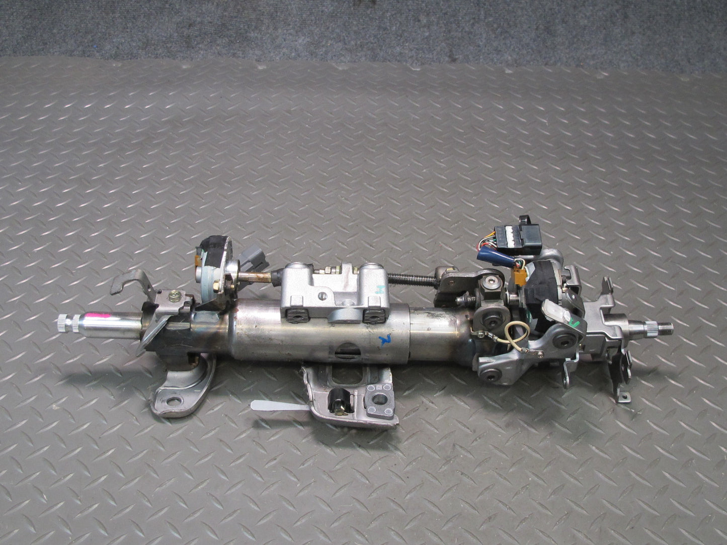 04-06 Lexus UCF30L LS430 Power Tilt Steering Column w Motor OEM