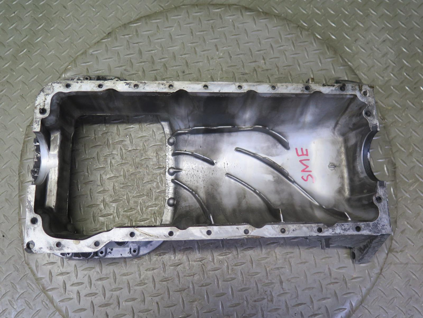 82-83 Mercedes W123 240D OM616 616.912 Diesel Engine Upper Oil Pan w Tube OEM