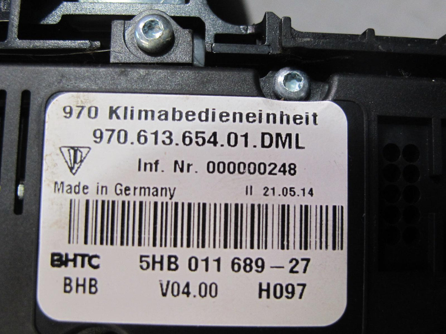 14-16 Porsche Panamera 970 Center Console Temperature A/C Control Switch Panel