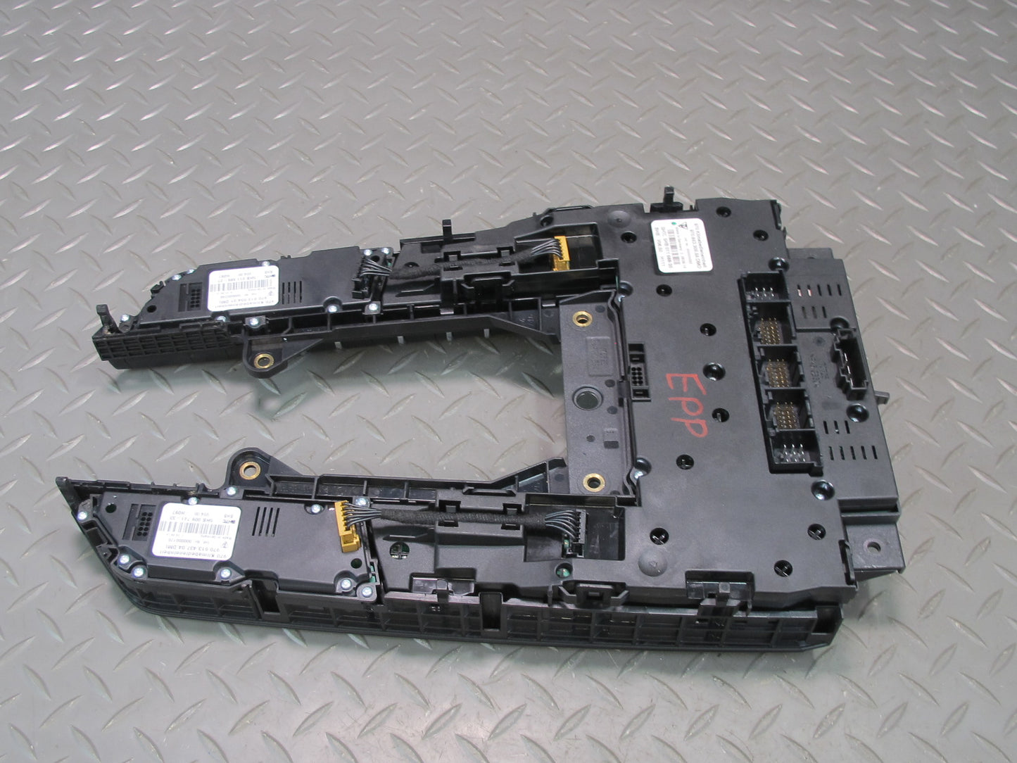 14-16 Porsche Panamera 970 Center Console Temperature A/C Control Switch Panel