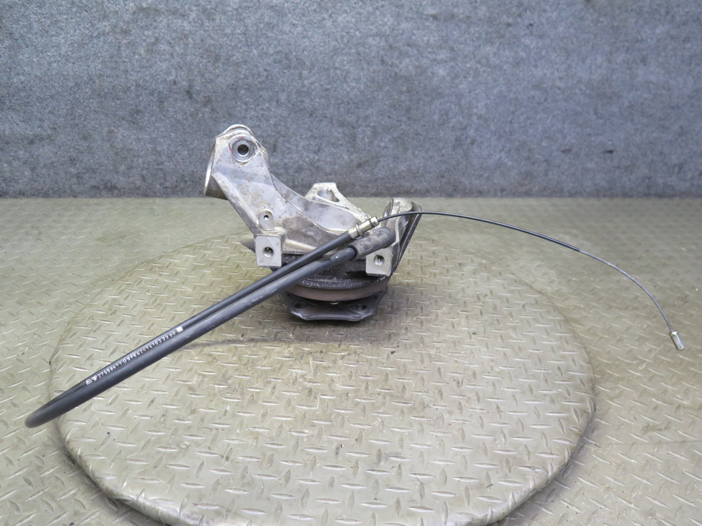 1997-2004 Porsche Boxster 986 Rear Right Spindle Knuckle Wheel Hub Bearing