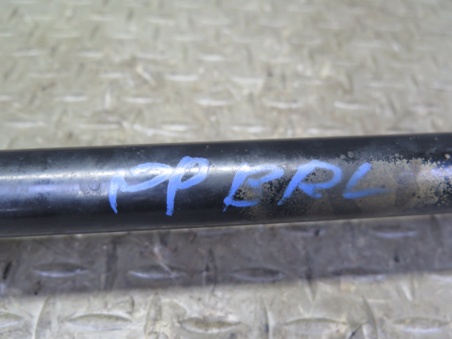 1997-2002 Porsche Boxster 986 RWD M/T Rear Left Axle Shaft 98633202407