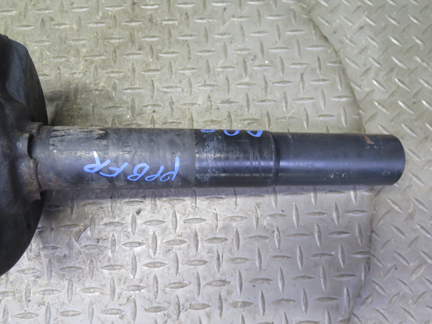 1997-2004 Porsche Boxster 986 Front Left & Right Side Strut Shock Absorber Set