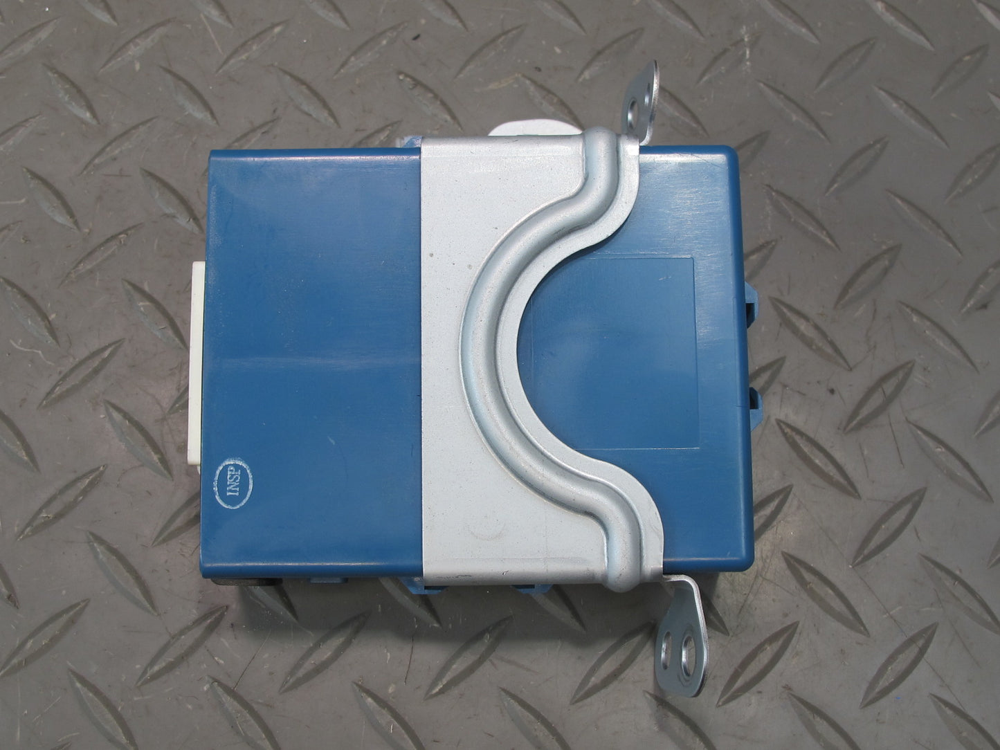 04-06 Lexus UCF30L LS430 Network Gateway Control Module 89111-50040 OEM