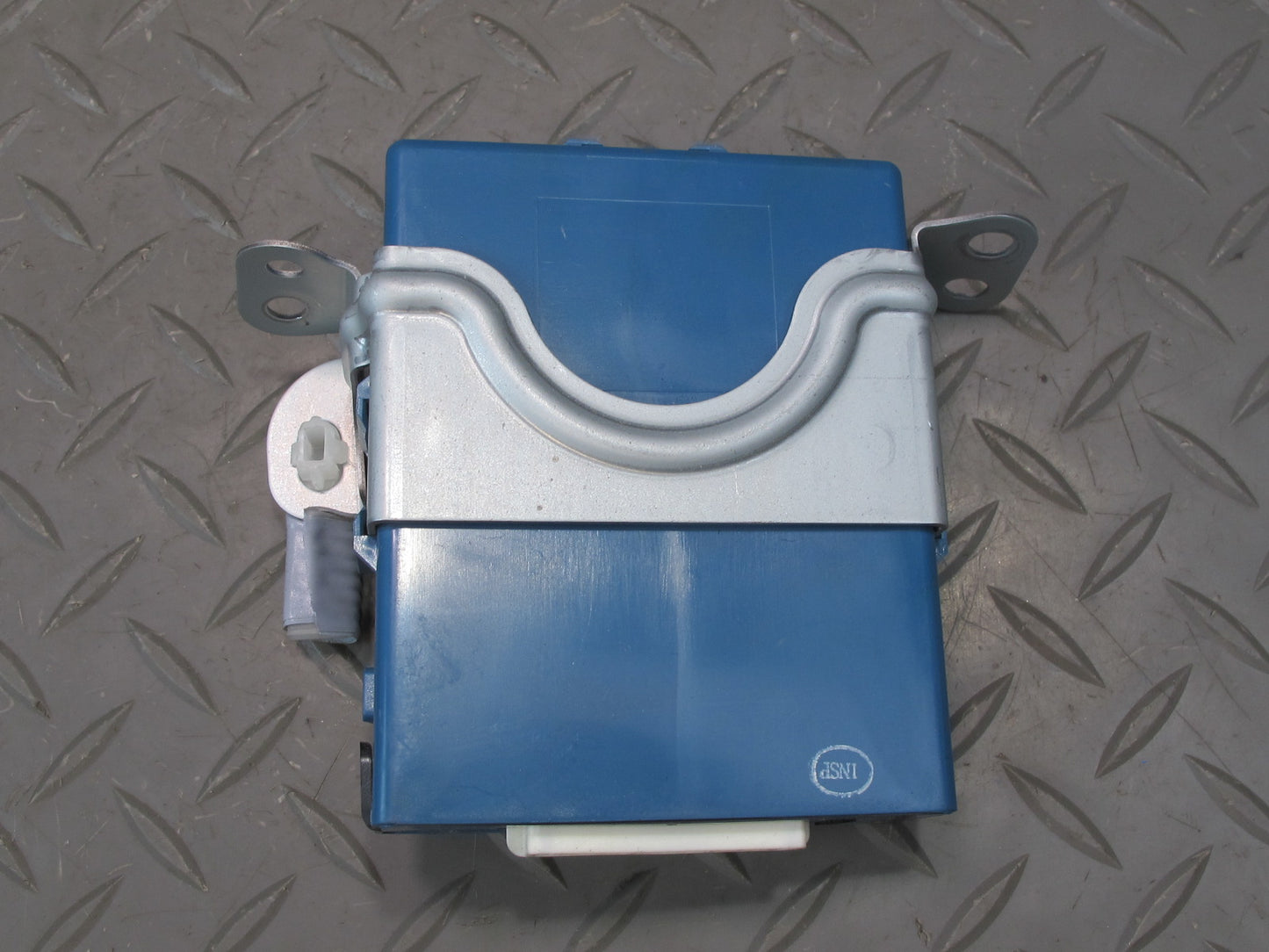 04-06 Lexus UCF30L LS430 Network Gateway Control Module 89111-50040 OEM