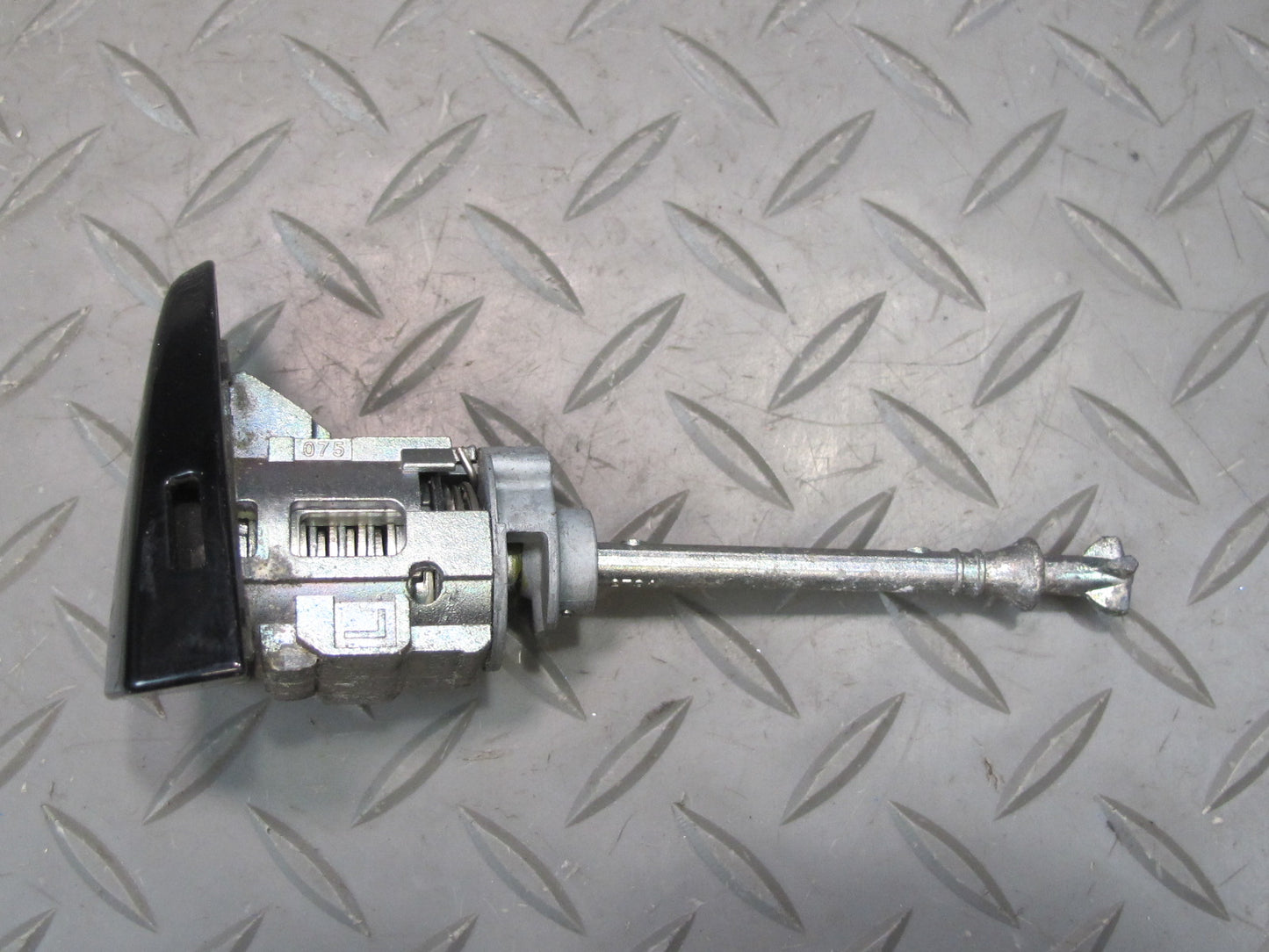 2010 Lexus IS250 GSE20L Conv AT ECU Start Stop Glove Door Trunk Lock KEY Set OEM