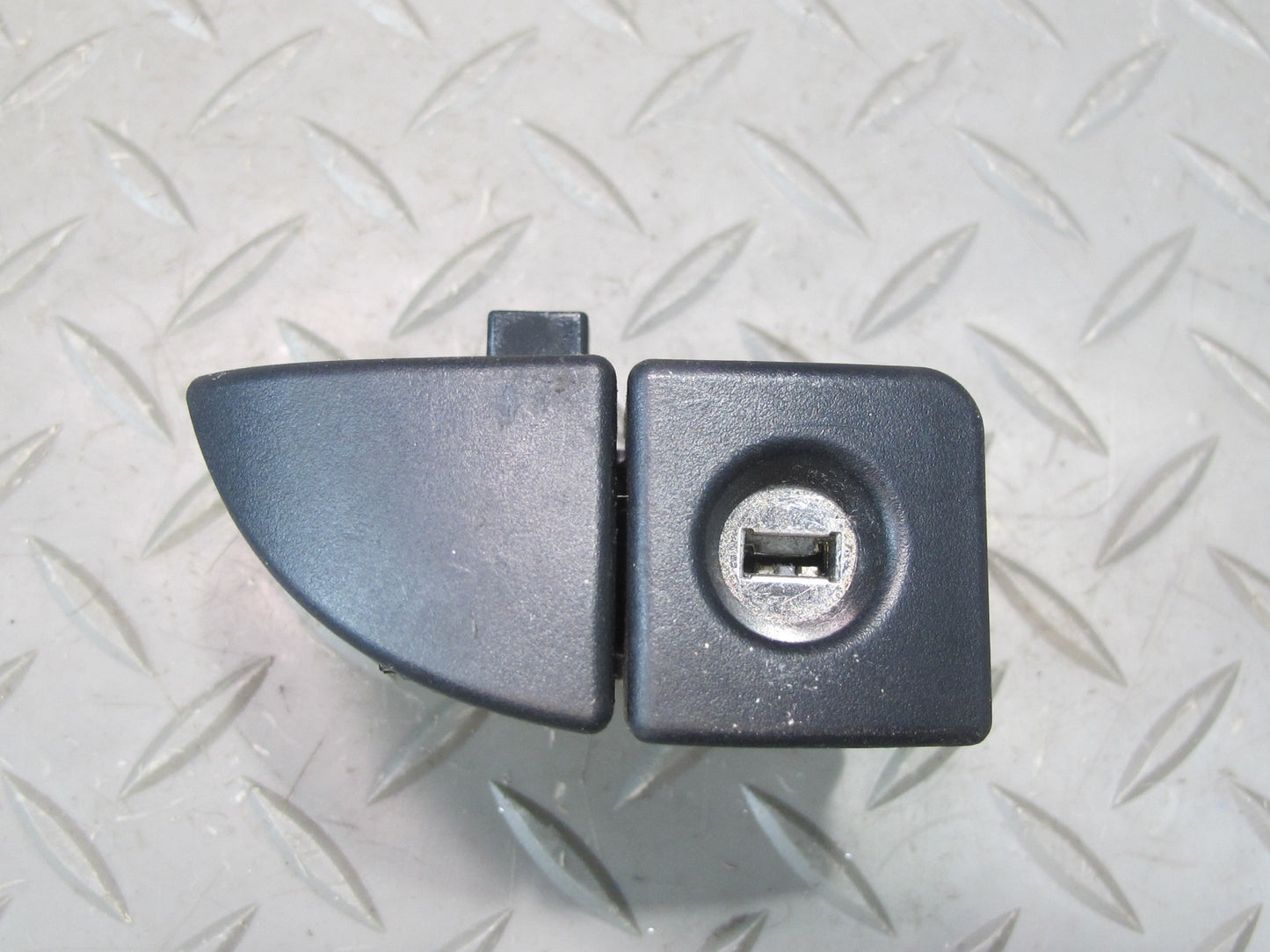2010 Lexus IS250 GSE20L Conv AT ECU Start Stop Glove Door Trunk Lock KEY Set OEM