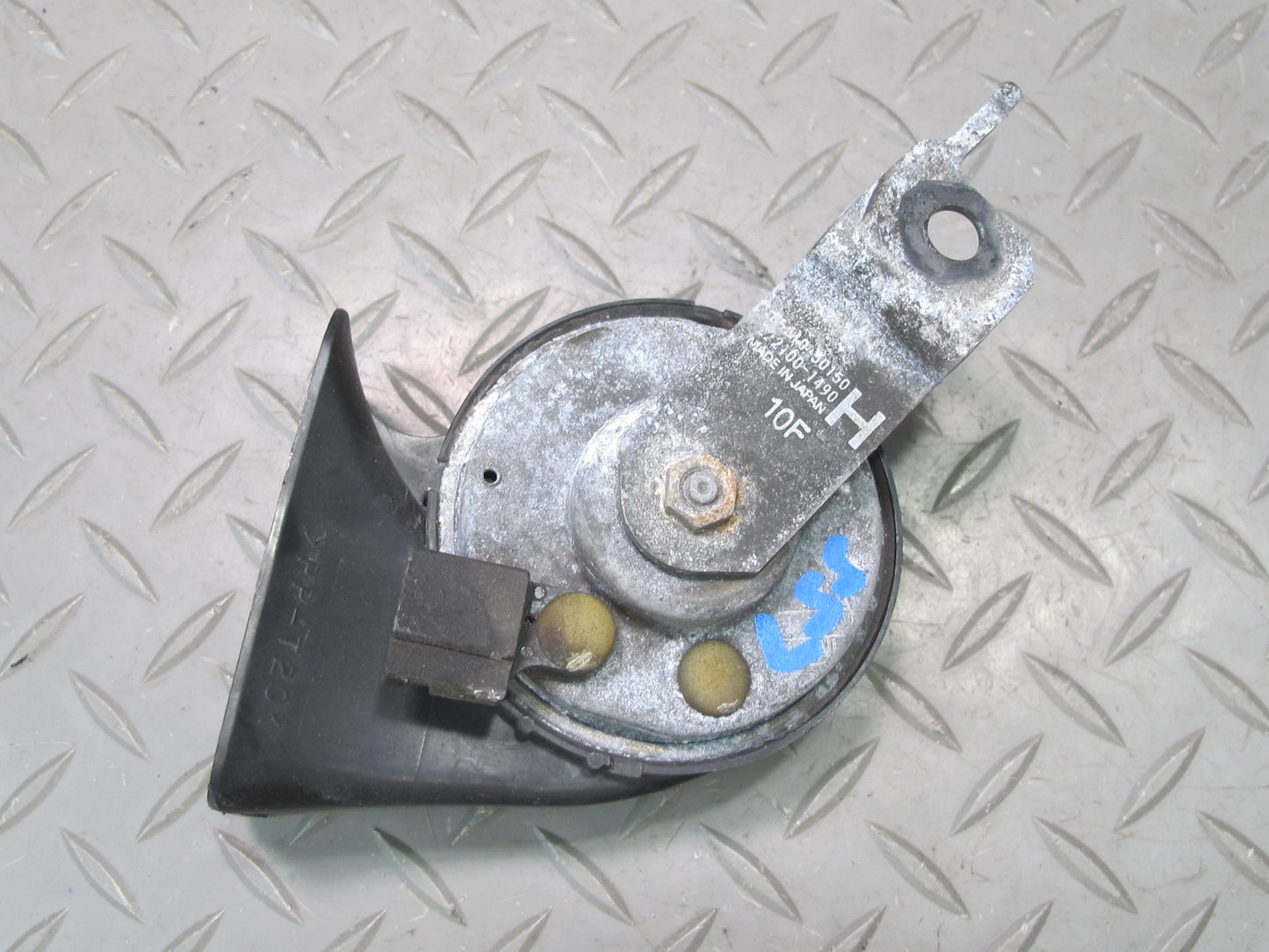 04-06 Lexus UCF30L LS430 Set of 2 High & Low Tone Note Pitch Horn Signal OEM