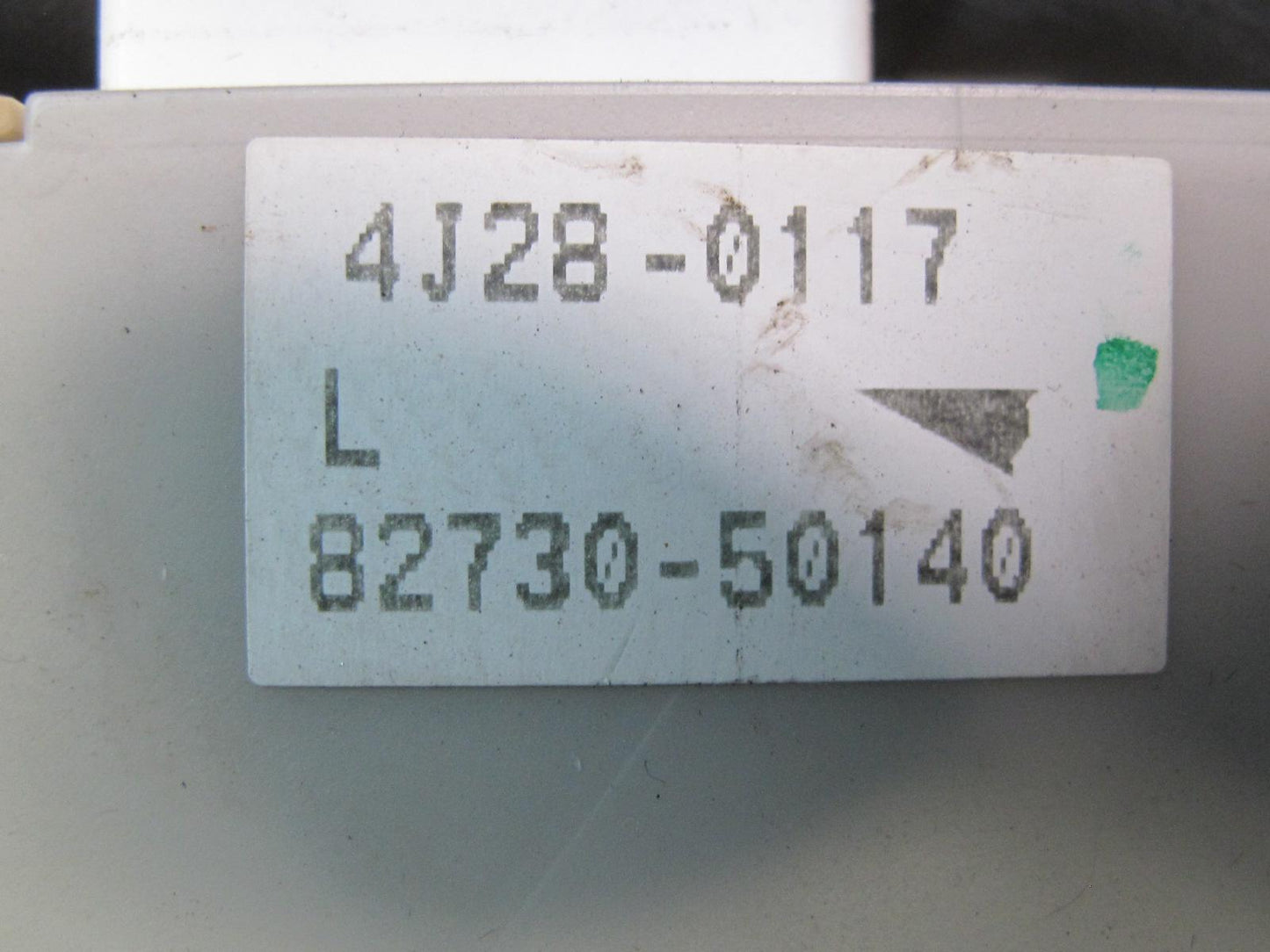 04-06 Lexus UCF30L LS430 Front Right Fuse Relay Junction Box Module OEM