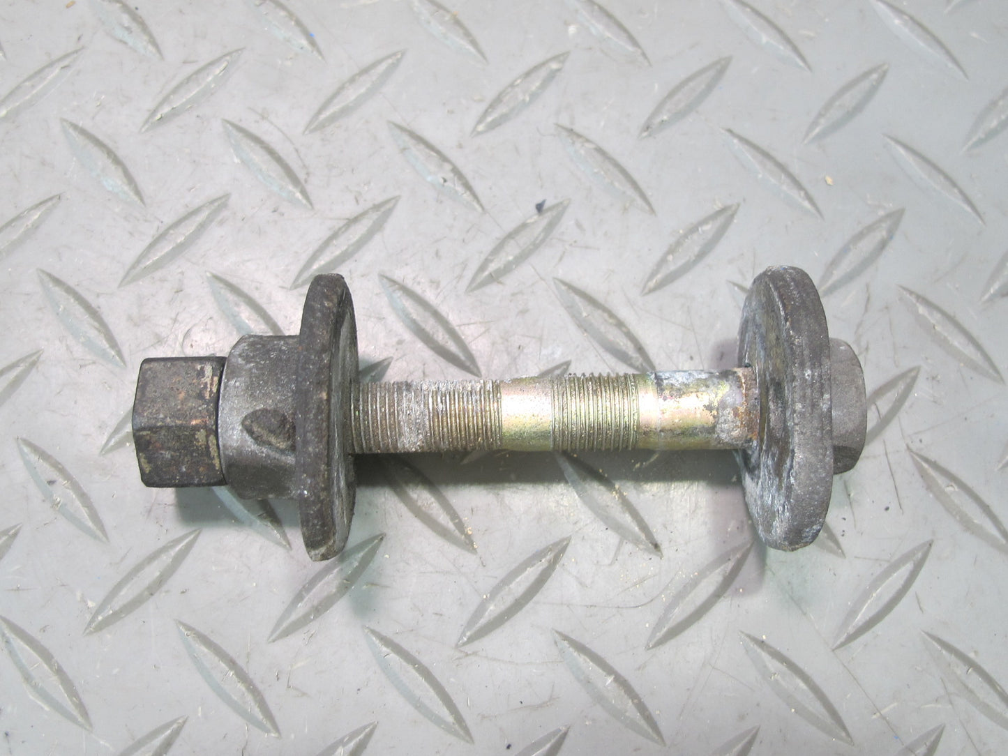 01-06 Lexus UCF30L LS430 Set of 2 Rear Suspension Eccentric Camber Bolt OEM