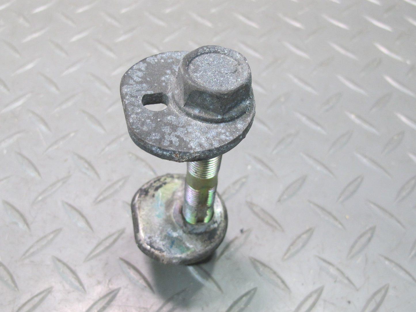 01-06 Lexus UCF30L LS430 Set of 2 Rear Suspension Eccentric Camber Bolt OEM