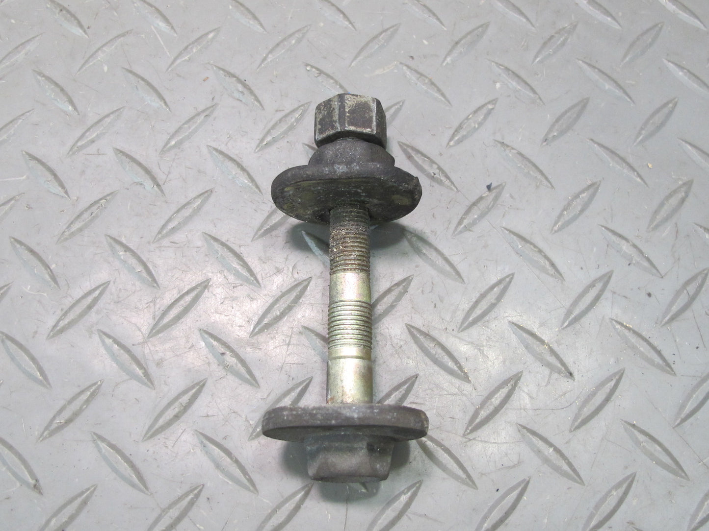 01-06 Lexus UCF30L LS430 Set of 2 Rear Suspension Eccentric Camber Bolt OEM