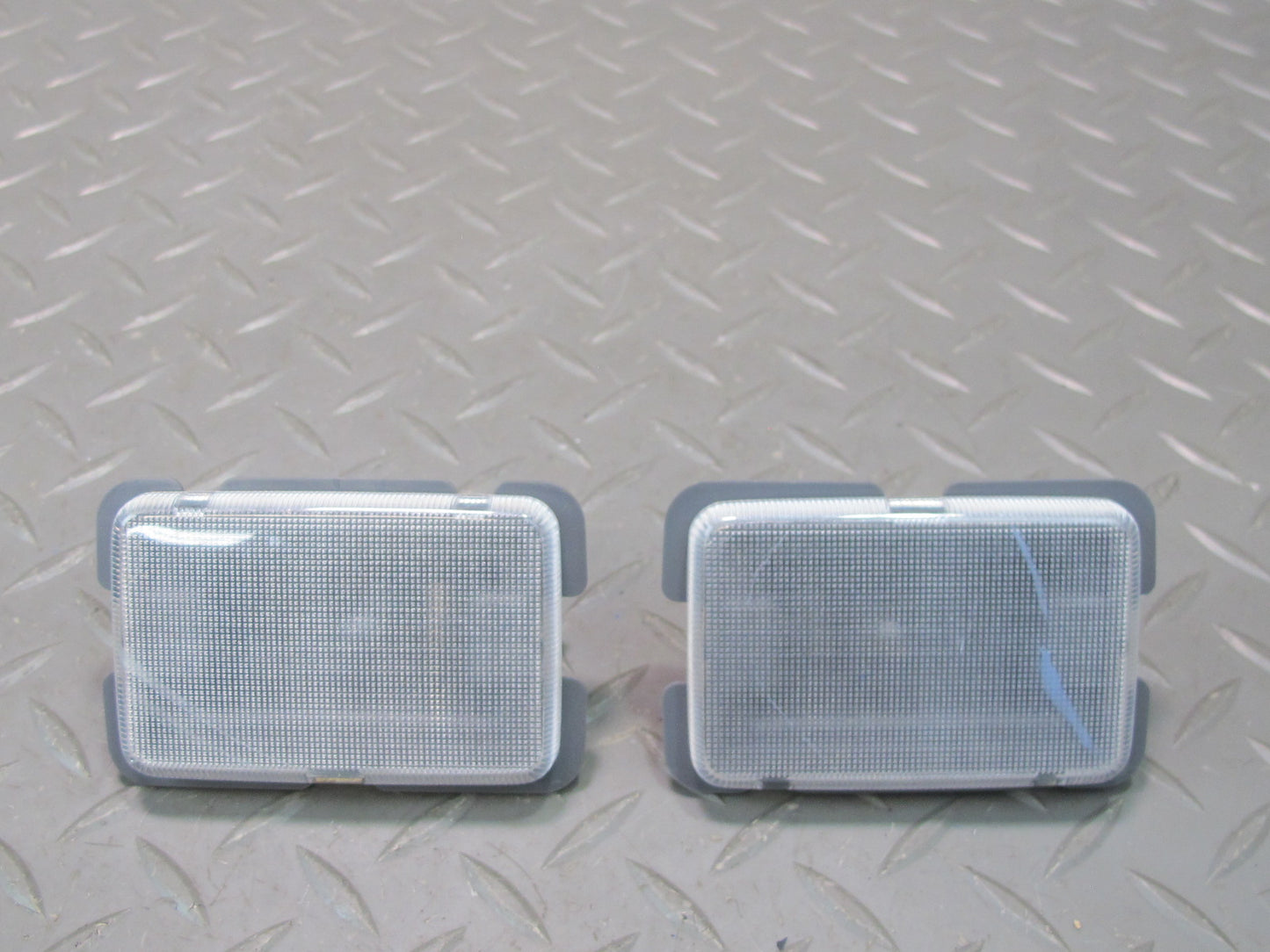 01-06 Lexus UCF30L LS430 Set of 2 Trunk Interior Light Lamp OEM