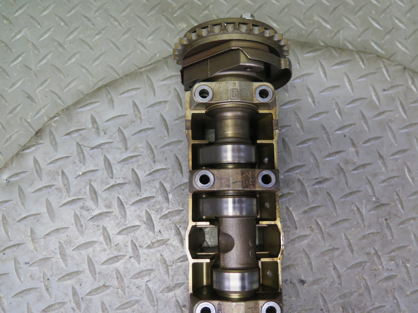 96-99 BMW E36 328iC M52 Engine Intake Camshaft w Tray & Cover OEM