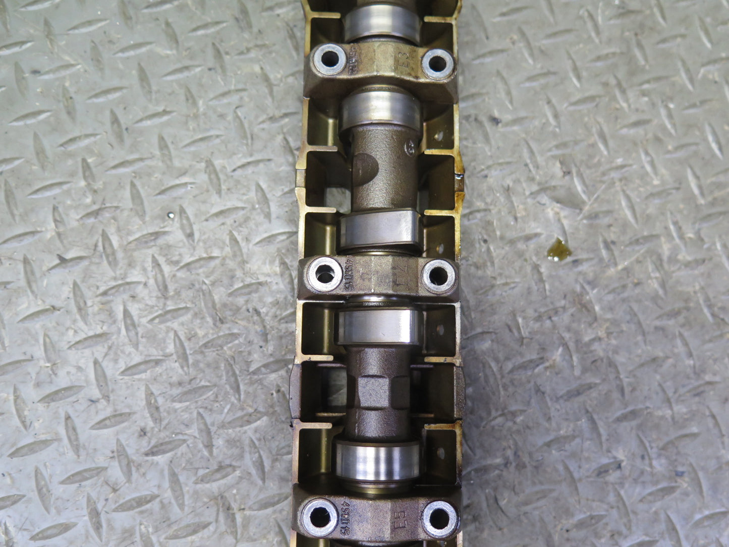 96-99 BMW E36 328iC M52 Engine Intake Camshaft w Tray & Cover OEM