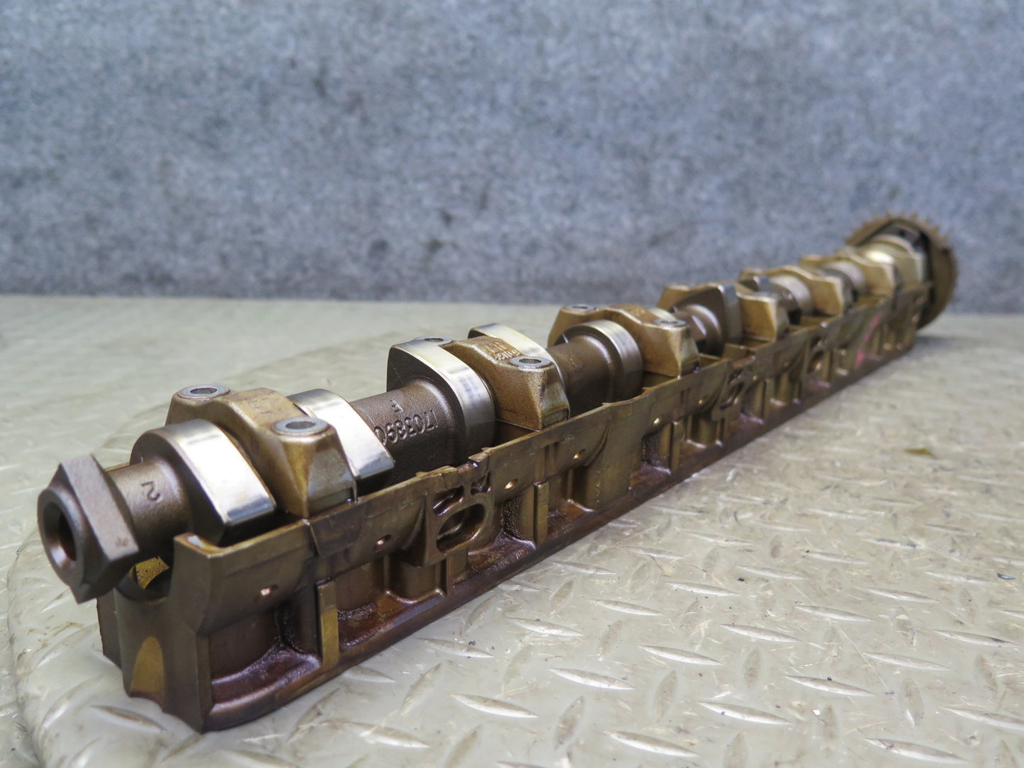 96-99 BMW E36 328iC M52 Engine Intake Camshaft w Tray & Cover OEM